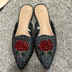A New Day Women's Black and Red Floral Mules